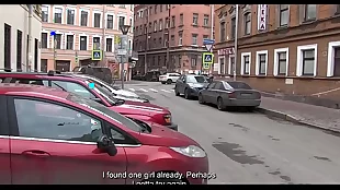 Amateur porn video of a woman slurping on a big penis