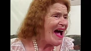 Toothless granny gives a blowjob and gets fucked